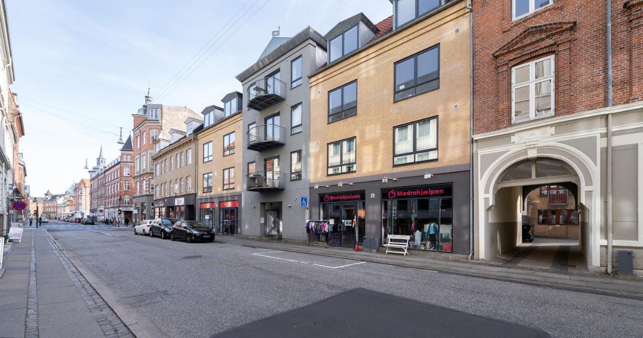 Aday - Apartment Suite 3 Aalborg Center المظهر الخارجي الصورة